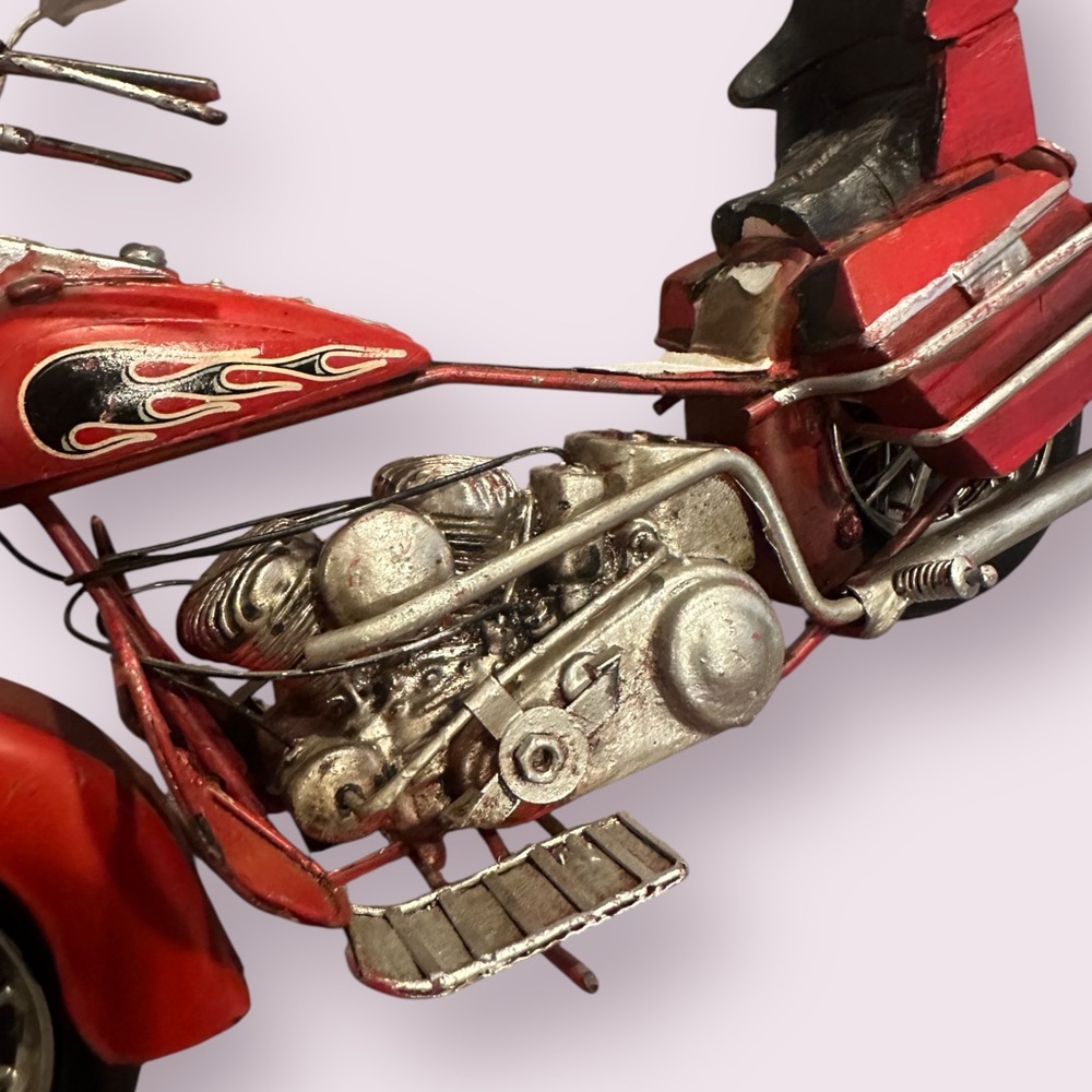 Vintage Red Metal Motorcycle Model Home Decor - Picture 8 of 11
